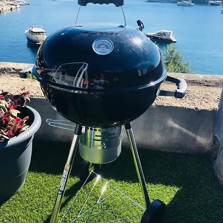 Apartment By The Sea - 14612 *