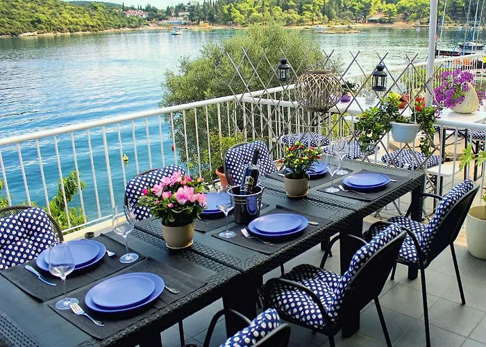 By The Sea - 14612 Apartment *