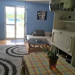 By The Sea - 14612 Διαμέρισμα